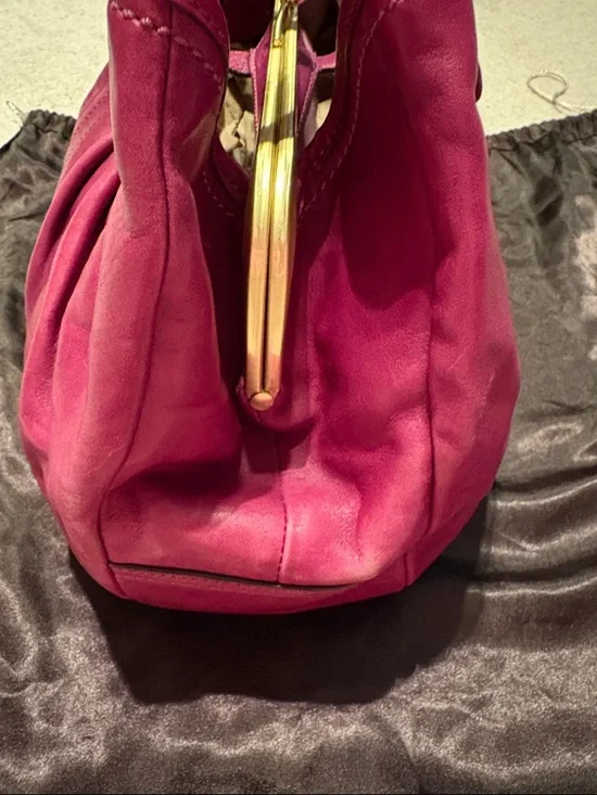 Coach Ergo Magenta Pleated Leather Shoulder Bag with Kiss-Lock Frame - Picture 6 of 14